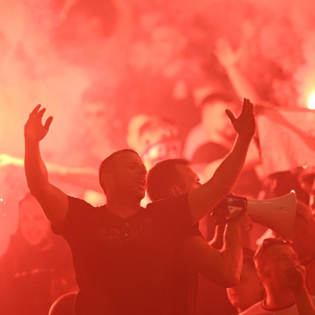 <p>Bakljada navijača Hajduka</p>