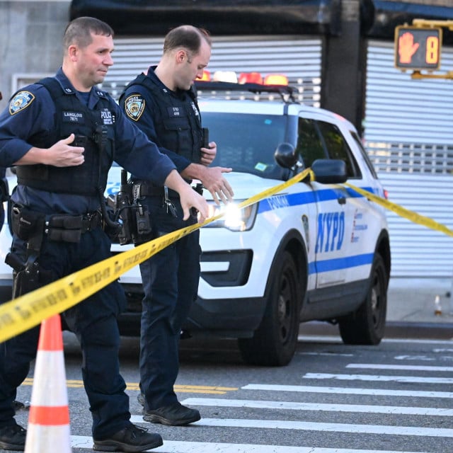 <p>Jo&scaron; jedna pucnjava u New Yorku...</p>