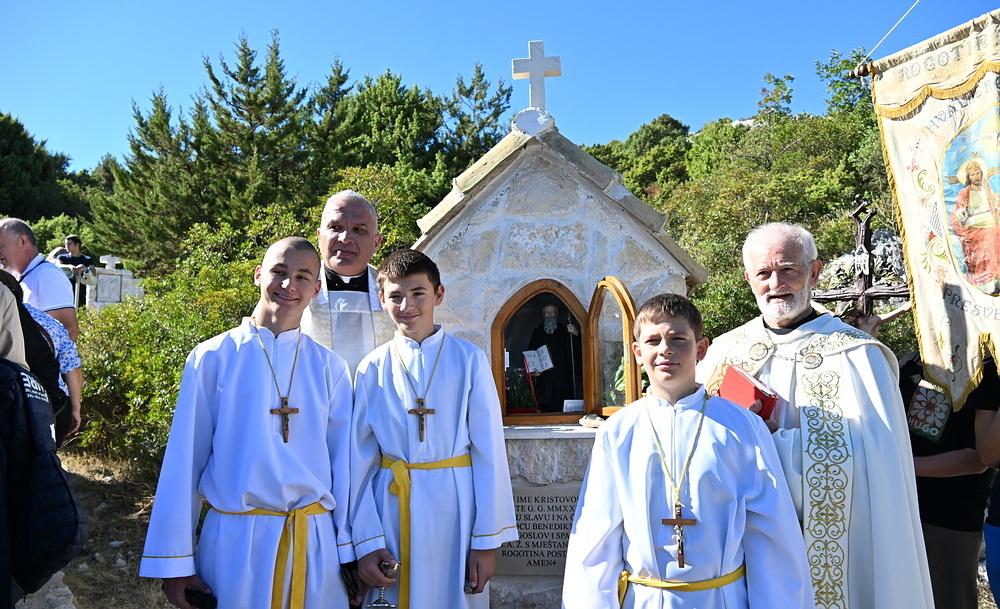 Blagoslovljena novoizgrađena kapelica posvećena sv. Benediktu: ‘Poslušaj, sine...‘