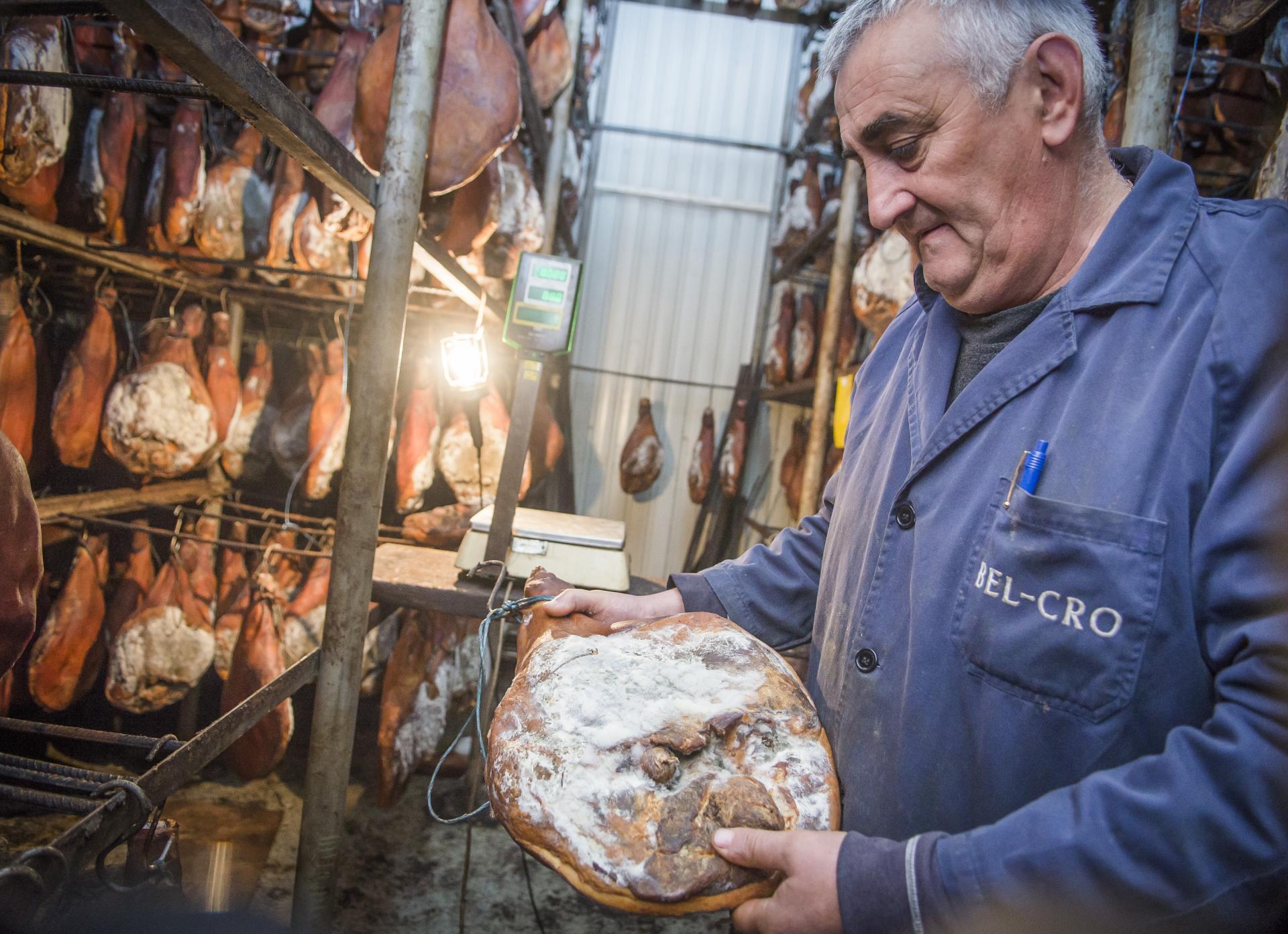 Drnišani svojom čuvenom delicijom pokorili Istru, sajam ušao u Guinnessovu knjigu rekorda