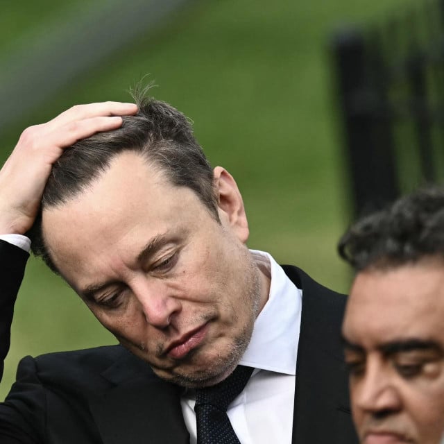 <p>Elon Musk&nbsp;&nbsp;</p>