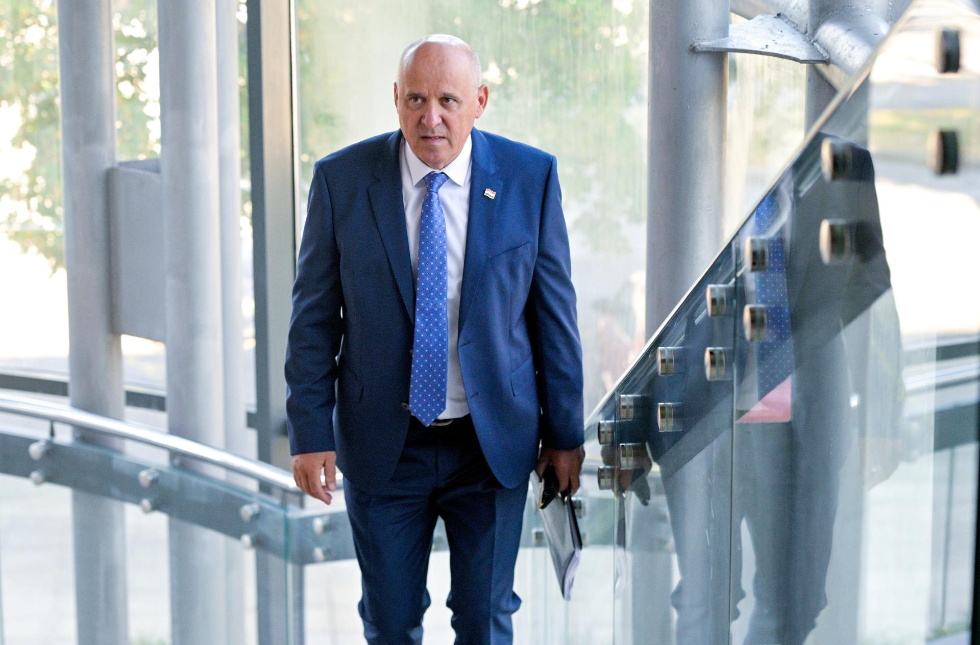 Evo kako HDZ reagira na Penavinu ‘splitsku tiradu‘ o MUP-u i medijima. Oporba: ‘On toga još nije svjestan...‘