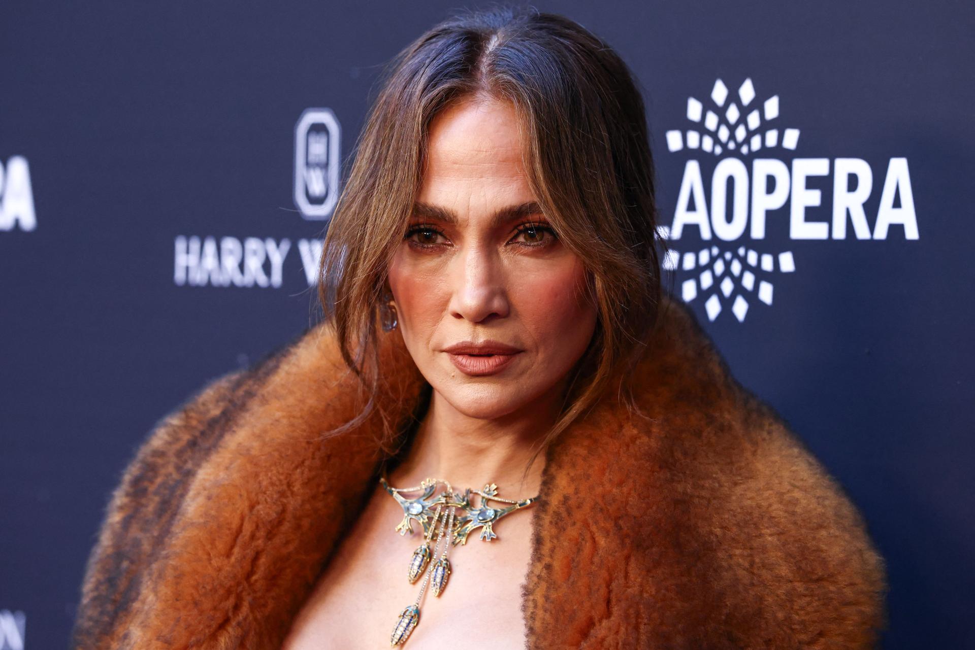 Jennifer Lopez ima novog dečka? S 11 godina mlađim glumcem viđena na zabavi, a ranije je otkrila: ‘On se najbolje ljubi‘