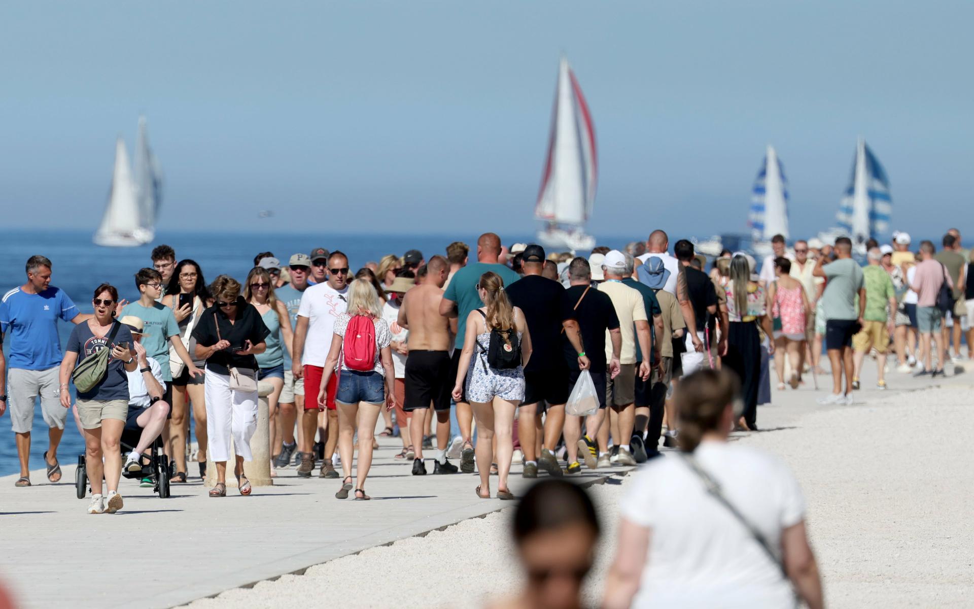 Zadar u rujnu i listopadu zabilježio pad dolazaka i noćenja, domaći gosti u rujnu rasli za više od 12 posto