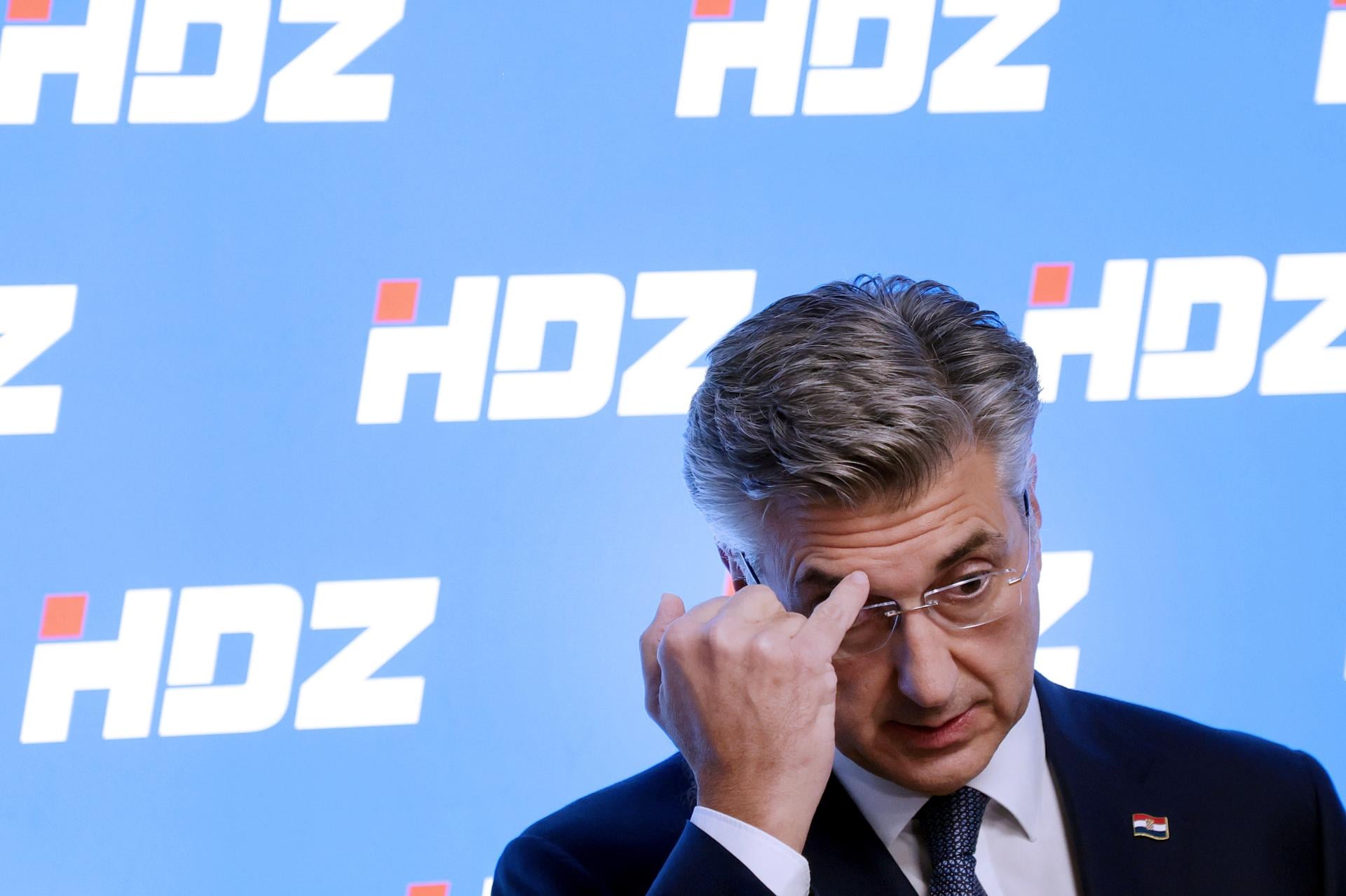 Ivica Ivanišević: Andrej Plenković trebao bi zamoliti tajnicu Vlade da pripremi odluku o razrješenju njegova obraza