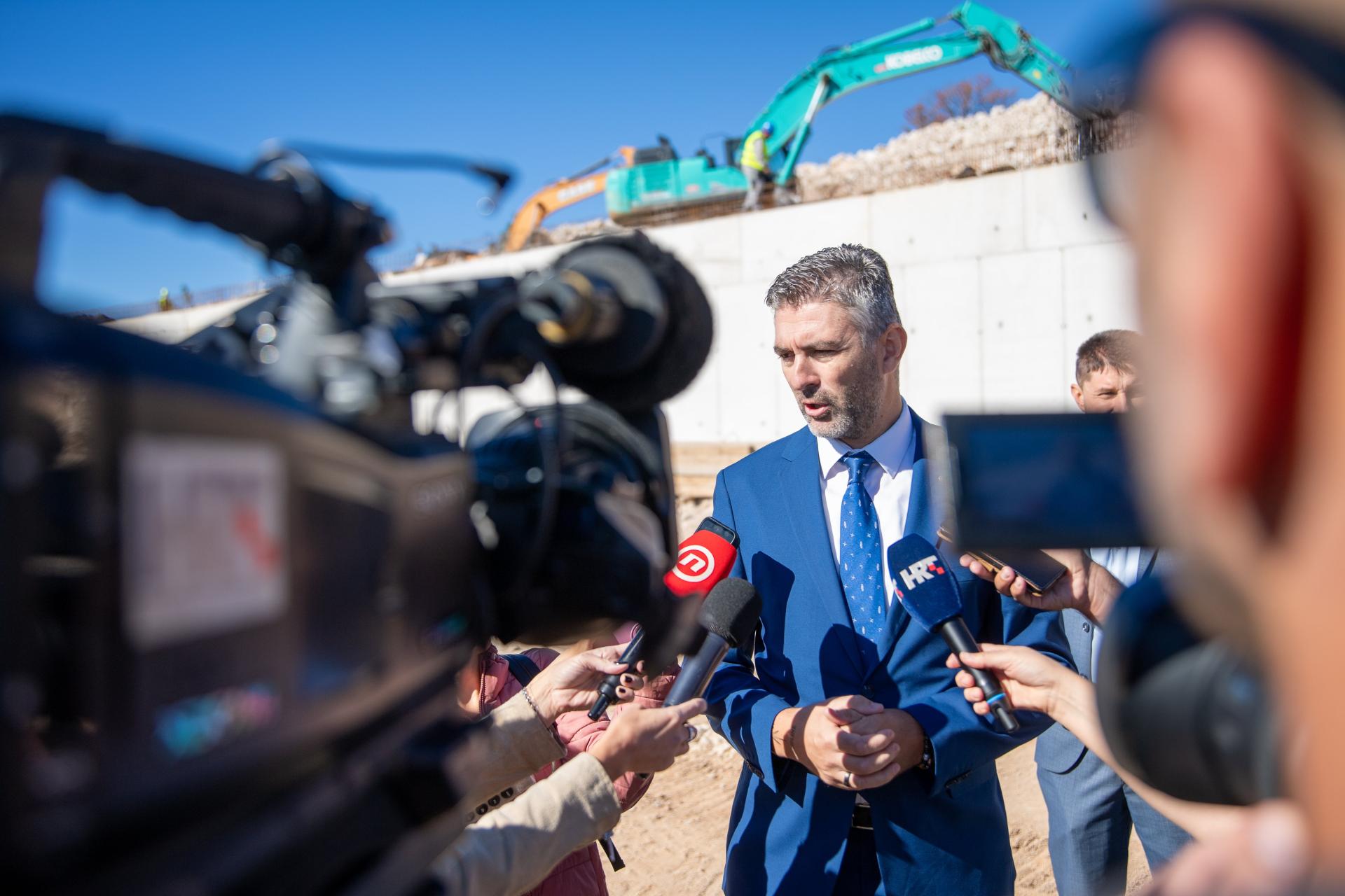 Franković odgovora Poljacima: Gostoprimstvo podrazumijeva i poštovanje ljudi koji u tom gradu žive
