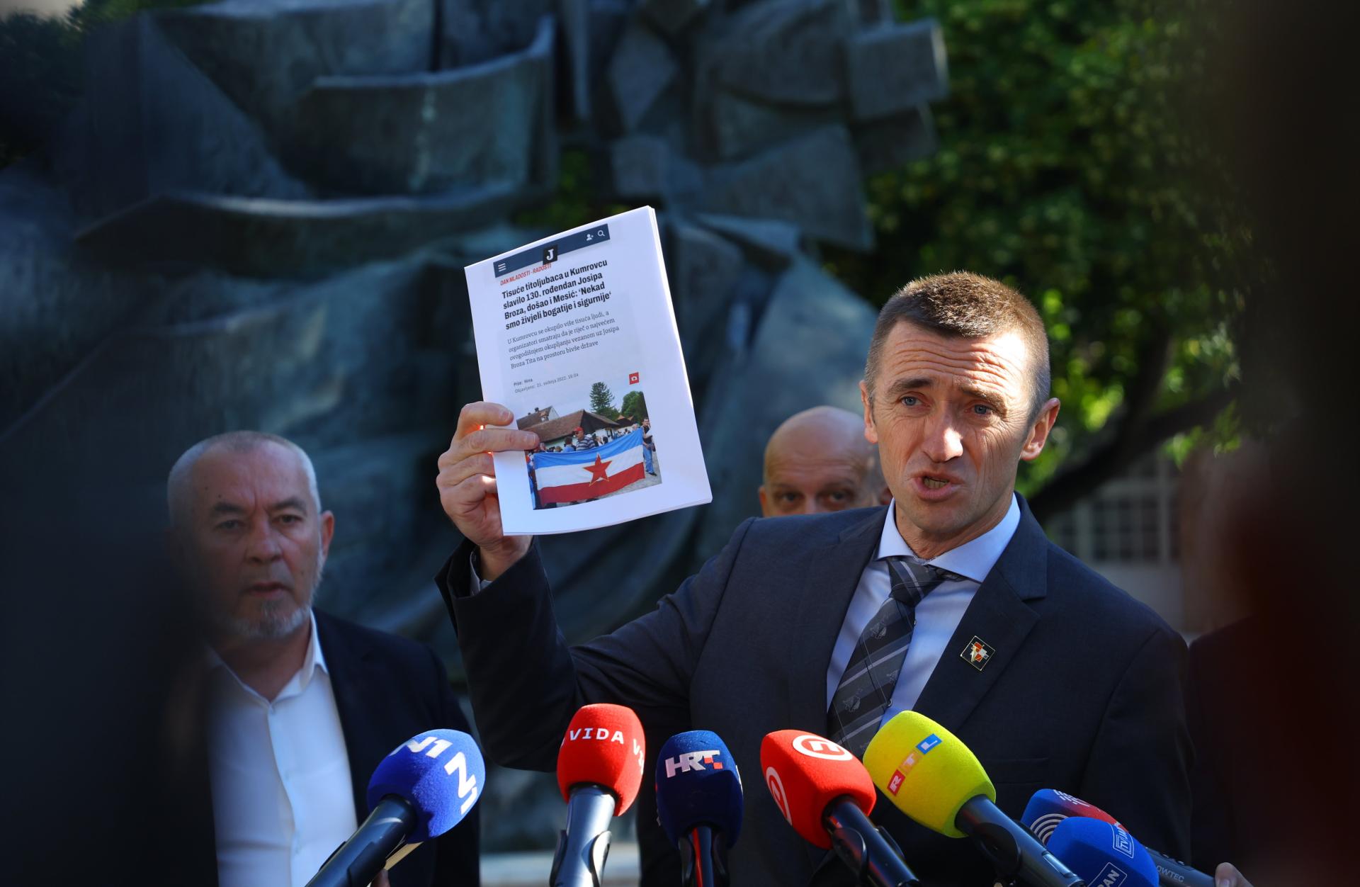 Iz Vukovara oštro o Penavi: ‘DP-u se bliži potop, a on se očajnički pokušava spasiti. Želi isprovocirati HDZ...‘