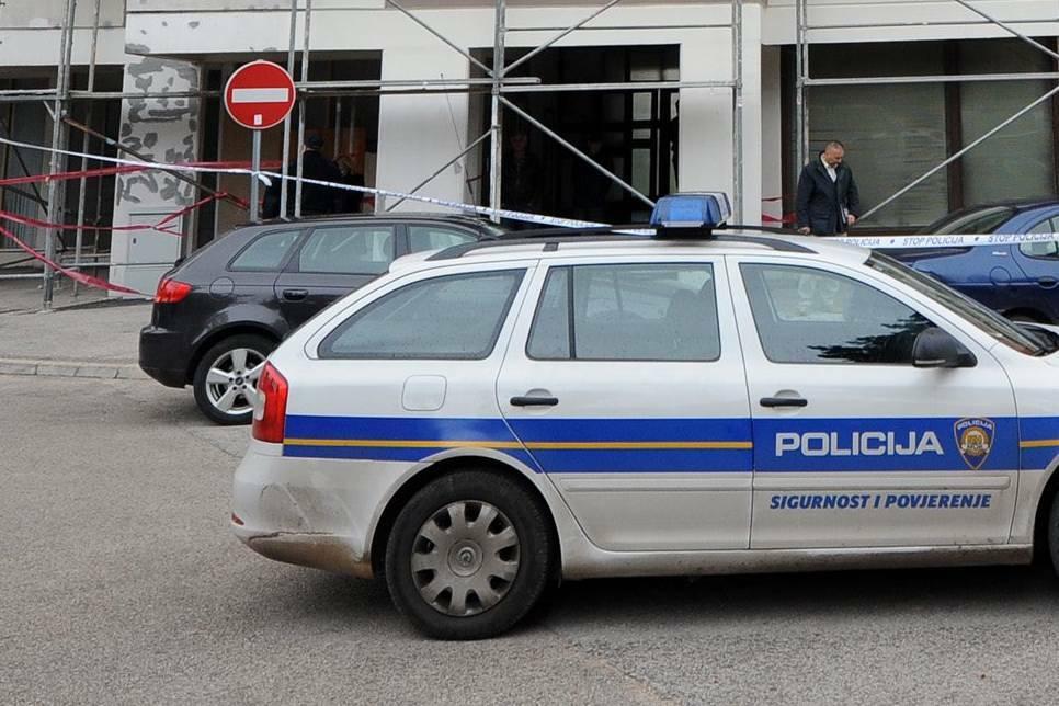 Nevjerojatno! U rujnu za dlaku izbjegnuta tragedija u Šibeniku, nakon mjesec dana opet... Zašto nitko nije to spriječio?