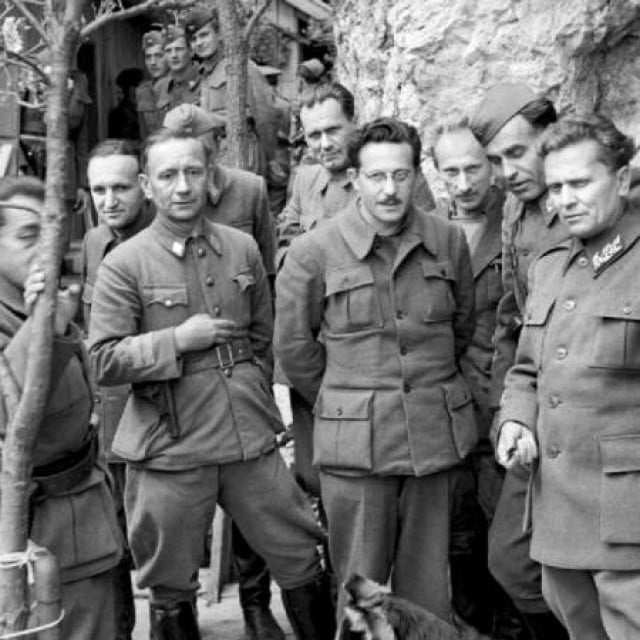 <p>Tito i drugovi 1944.<br>
&nbsp;</p>
