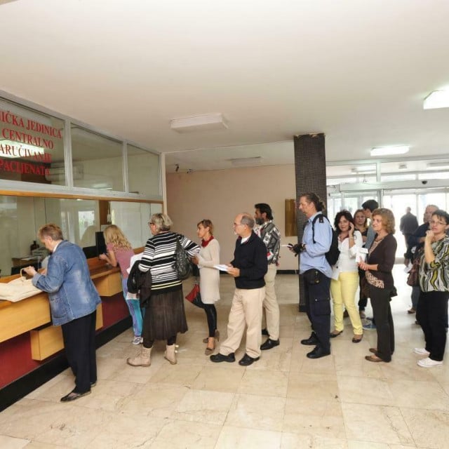 <p>Centralni upis</p>