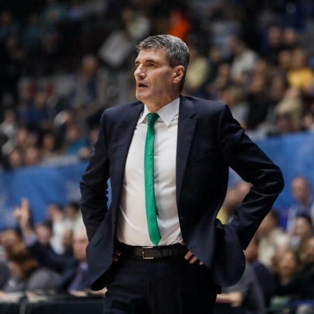 <p>Velimir Perasović</p>