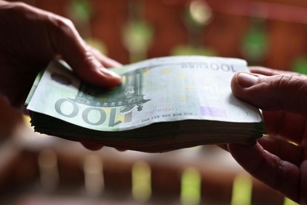 <p>Zaposlenici će s plaćom za studeni dobiti božićnice&nbsp;čiji je limit do 62,5 posto mjesečne plaće (ilustracija)&nbsp;</p>